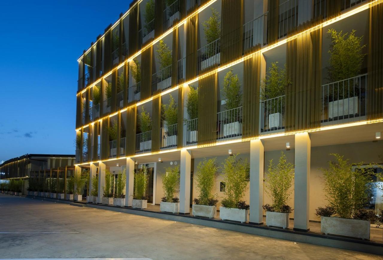 Hotel Xbusiness Nola Ngoại thất bức ảnh