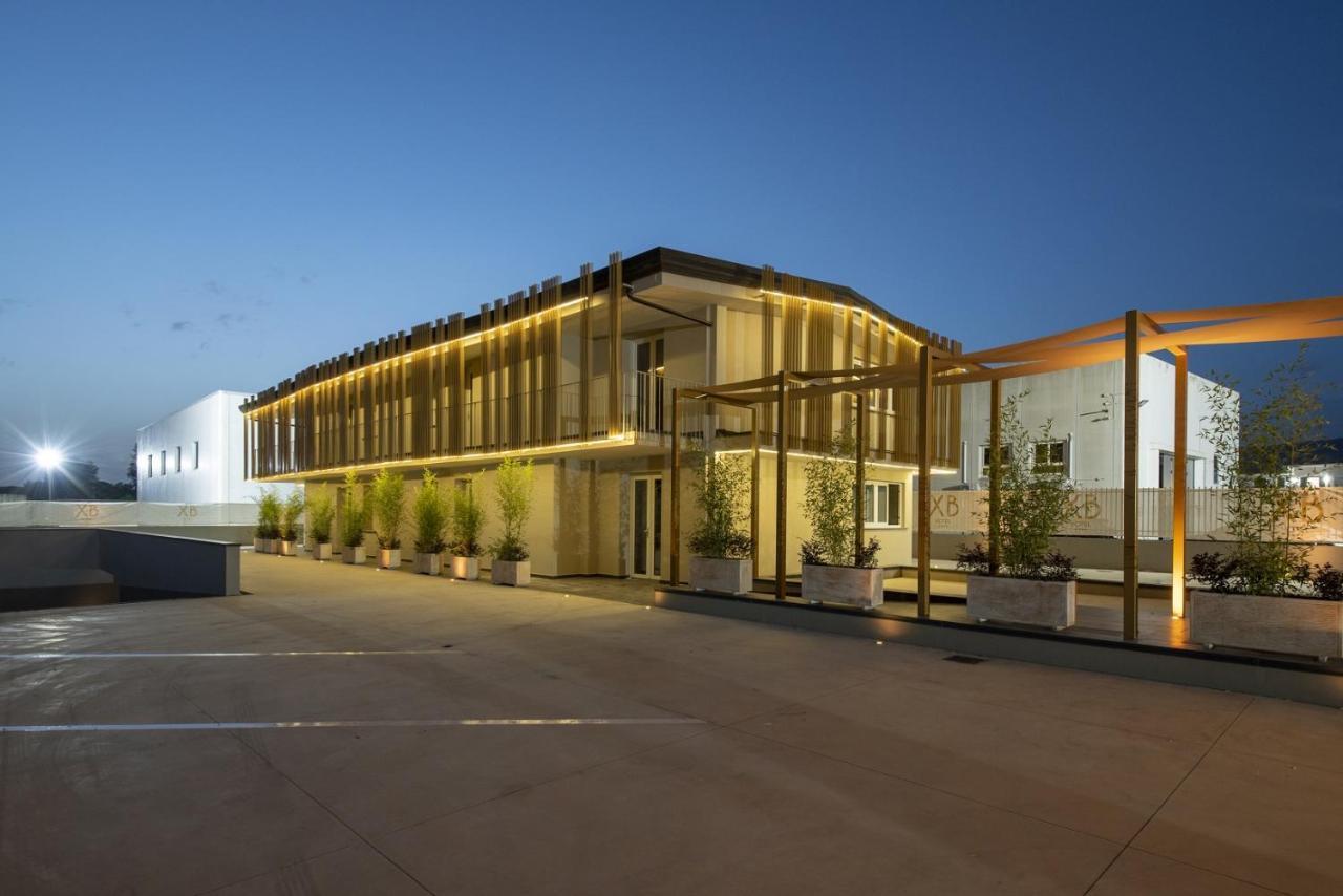 Hotel Xbusiness Nola Ngoại thất bức ảnh