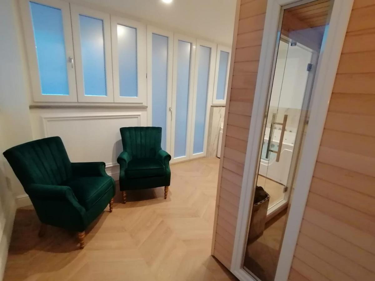 Hotel Xbusiness Nola Ngoại thất bức ảnh