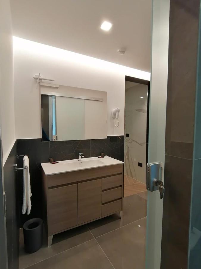 Hotel Xbusiness Nola Ngoại thất bức ảnh