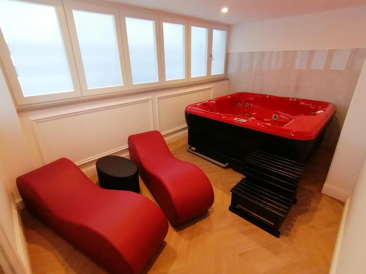 Hotel Xbusiness Nola Ngoại thất bức ảnh